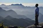 Admirando a vista espetacular do Parque Nacional da Serra dos Órgãos, no Rio de Janeiro
